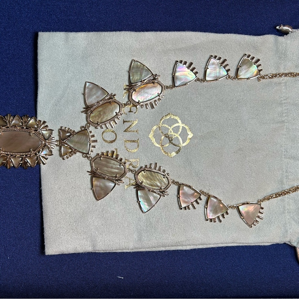 Kendra Scott Gold and Cream Necklace with Triangular Elements